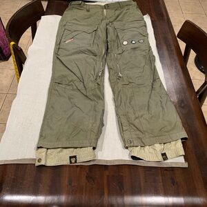 Quicksilver Squadron No. 70 Ski Pants….